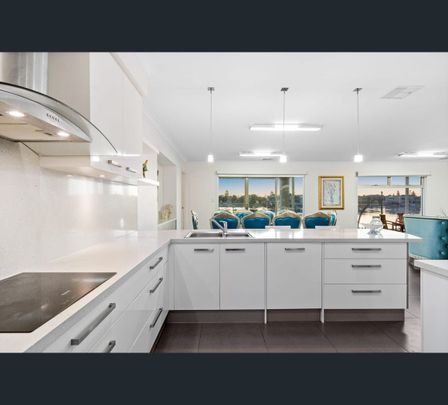 23 Beeston Way, West Lakes, SA 5021 - Photo 1