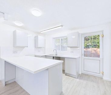 1 bedroom terraced house to rent - Photo 4