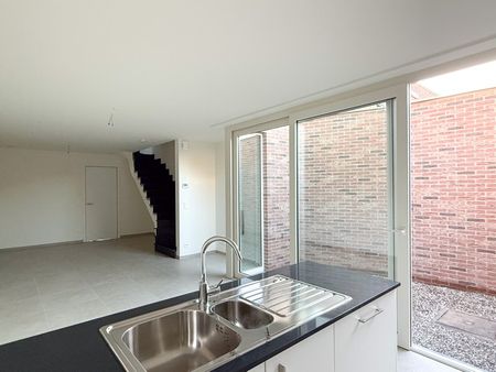 Moderne en energiezuinige woning met drie slaapkamers - Photo 3