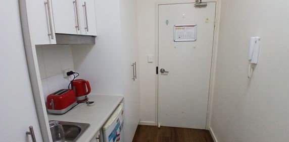 Partially furnished apartments - Photo 2