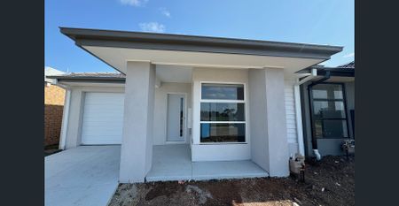 Just 12 months new. - Photo 3