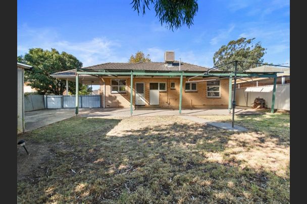 The Perfect Family Home - Photo 1