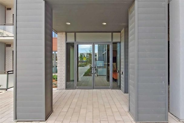 For Lease - 95 Dundas Street Unit# 121, Oakville, Ontario - Photo 1