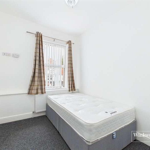 Oxford Road, Reading, Berkshire, RG30 - Photo 1