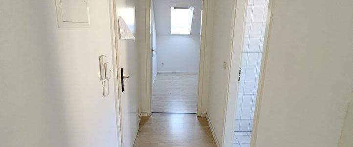 ++ charmante 2-Raum Wohnung mit Einbauküche - in beruhigter & angesagter Lage - Schloßchemnitz ++ - Photo 1
