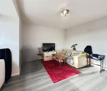 Dencliffe, Church Road, Ashford, Surrey, TW15 2PF - Photo 2