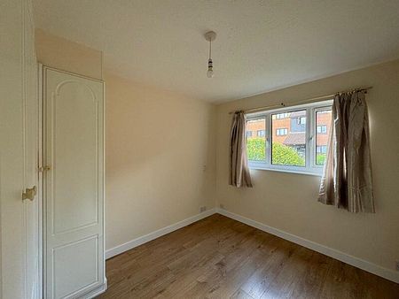 1 bed flat to rent in Pavilion Way, Edgware, HA8 - Photo 2