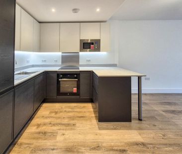 2 bedroom penthouse to rent - Photo 6