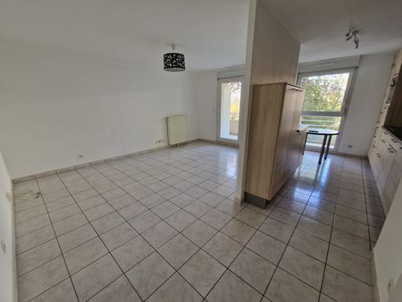 Location Appartement 3 pièces 61m² ST LOUIS 68300 - Photo 3