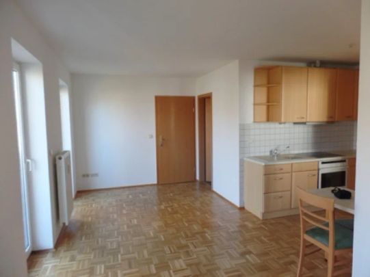 8 min FUSSWEG ZUR UNI--BALKON--EINBAUKÜCHE--PARKETT--TOP PREIS !! - Foto 1