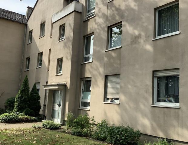 Großzügige 3-Zimmer-Wohnung mit Balkon - Photo 1