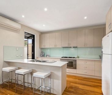 Space & Style In Newport! *Open for Inspection Saturday 16th Novemb... - Photo 6