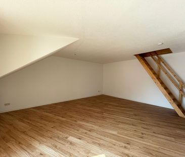 Single-Wohnung: Sonniger Balkon + Extra-Stauraum + Aufzug! - Photo 2