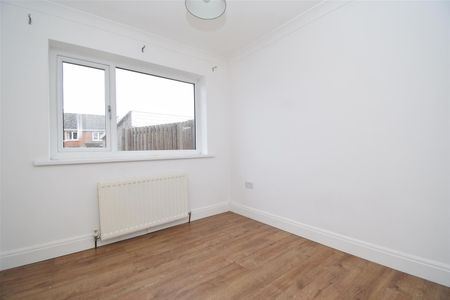 Clayton Rise, Wakefield - Photo 5