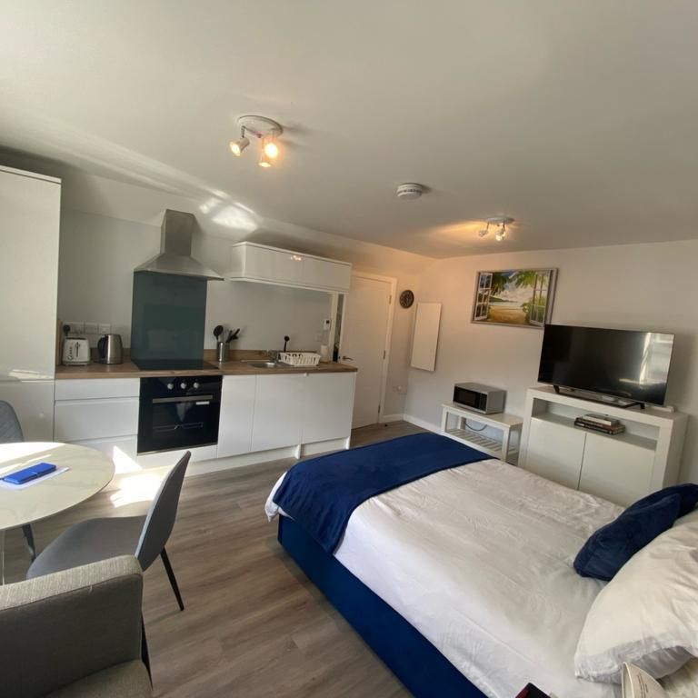 Studio to rent - Photo 1