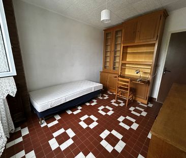 Location Appartement 7 pièces 12m² - Photo 5