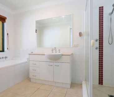 EXPERIENCE THE ULTIMATE ACREAGE LIVING - Photo 5