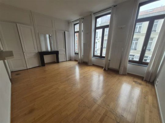 Location appartement 2 pièces - 39.64m² à Lille (59800) - Photo 1