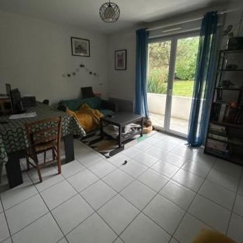 Location Appartement 3 pièces 56m² LAYRAC 47390 - Photo 1