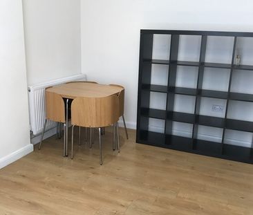 2 Bed Flat, Geoffrey House, SE1 - Photo 3