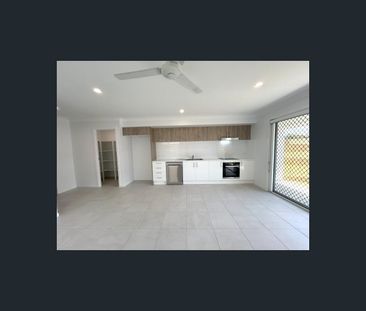 1/16 Vanilla Lily Way, Dakabin, Qld 4503 - Photo 4