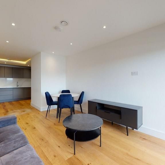 1 bedroom ground floor flat to rent - Photo 1