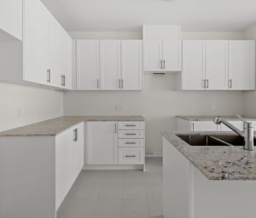 For Lease - 9 Golf Links Drive, Loyalist, Ontario - Photo 2