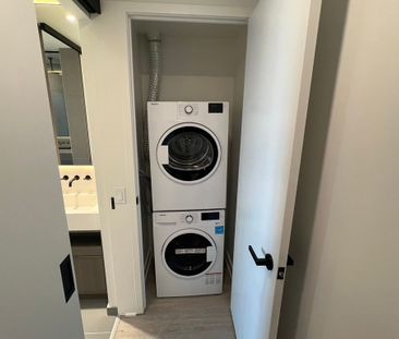 For Lease - 55 Charles Street Unit# 2302, Toronto, Ontario - Photo 3