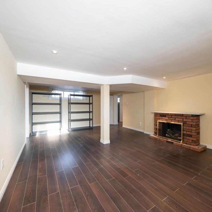 For Lease - 46 Shrewsbury Square Unit# Lower, Toronto, Ontario - Photo 1