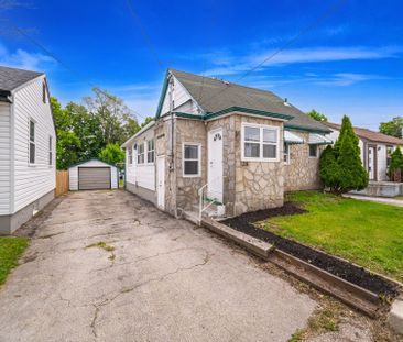 For Lease - 128 Cross Avenue, Oakville, Ontario - Photo 3