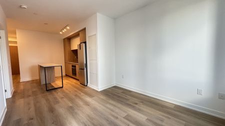 For Lease - 395 Square One Drive Unit# 1606, Mississauga, Ontario - Photo 2