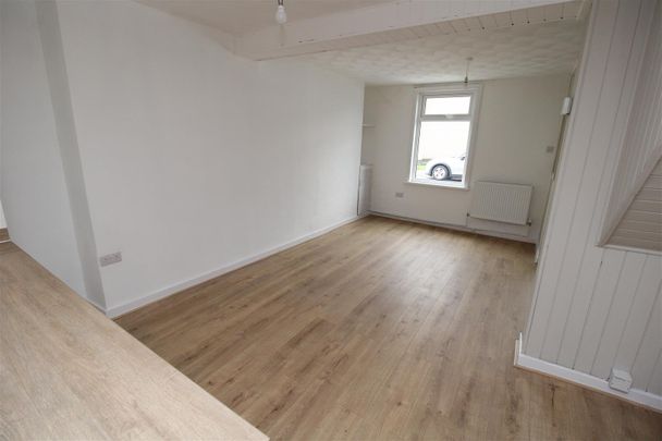 House - Terraced For Rent Thurston Road, Pontypridd - Photo 1