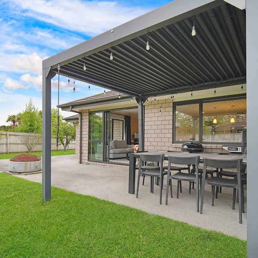 Right in Riverhead! - Photo 1