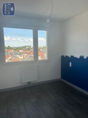 Appartement à louer 4 pièces 78.16m² - Photo 1