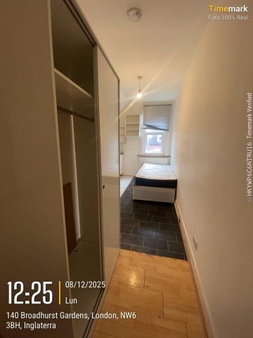 Studio Flat, Broadhurst Gardens, NW6 - Photo 3