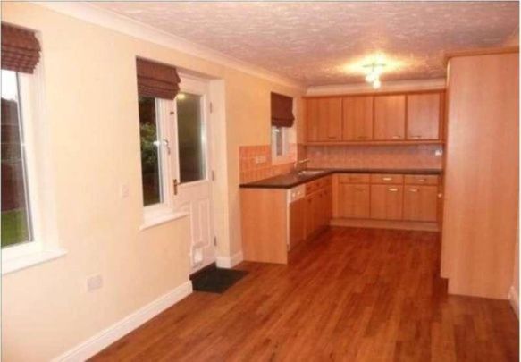 Luscombe Way, Norwich, NR13 - Photo 1