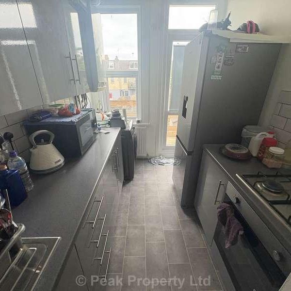 Southview Drive, Westcliff On Sea, SS0 - Photo 1