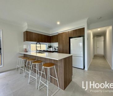 Elevated & Spacious Home | Spacious & Contemporary! - Photo 6