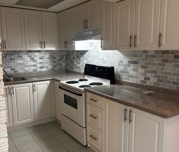 For Lease - 130 Cultra Square, Toronto, Ontario - Photo 5