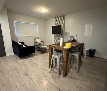 323 Besserer St ,Ottawa, ON K1N 6B4, Canada - Photo 3