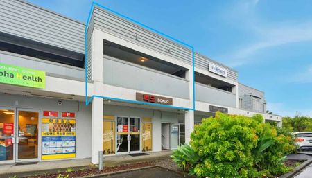 Modern Living in the Heart of Albany – Convenient, Low-Maintenance, and Well Located - Photo 4