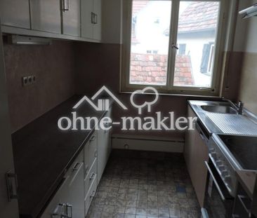 Charmante 2-Zimmer-Wohnung mit Balkon im Ortskern von Stuttgart-Wei... - Foto 1