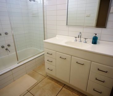 Fully Furnished Two Bedroom Unit - Photo 5