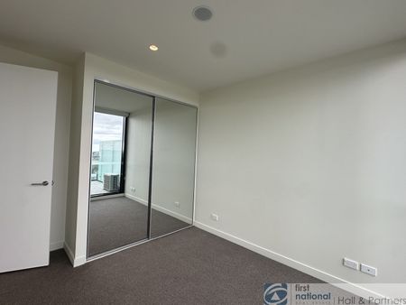 Welcome to THE LONSDALE - Photo 4