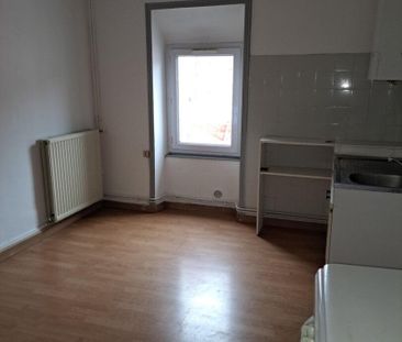 Appartement À Louer 2 Pièces , 28 M² - Photo 3