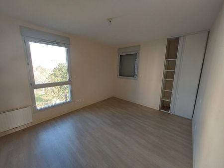 LOCATION APPARTEMENT T3, POITIERS, COURONNERIES - Photo 5