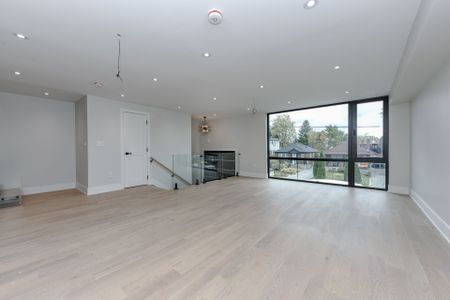 For Lease - 90 Twelfth Street, Toronto, Ontario - Photo 3