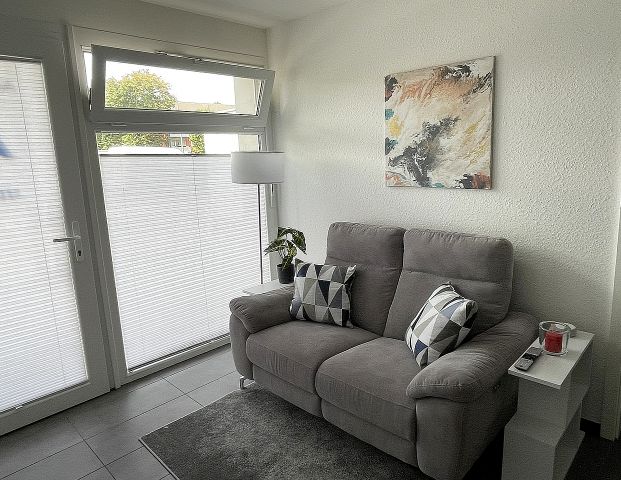 Moderne Wohnung in Leverkusen-Hitdorf – ruhig gelegen zwischen Köln & Düsseldorf - Photo 1
