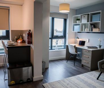 Studio to rent - Photo 2