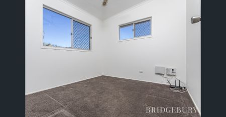 High Set Beauty - Photo 5